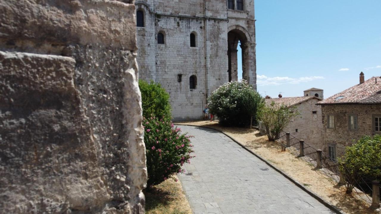 Appartamento Gattapone 9 Gubbio Eksteriør bilde