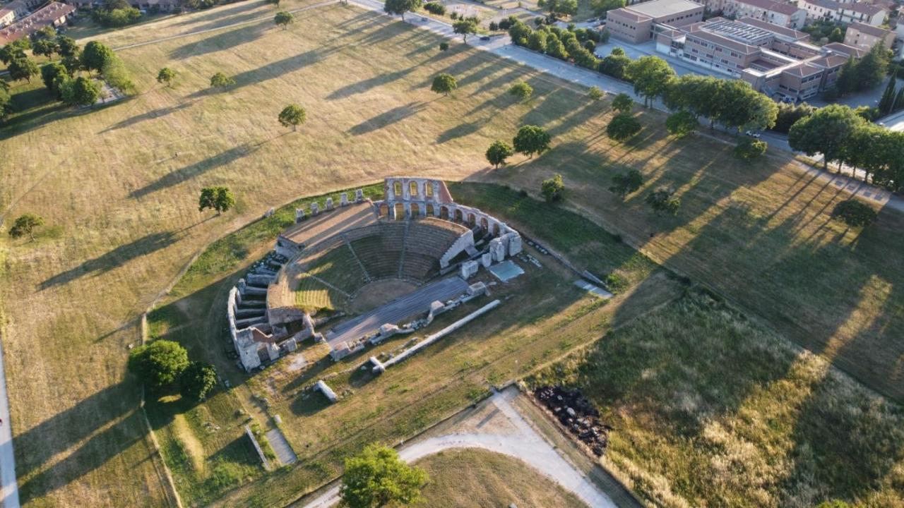 Appartamento Gattapone 9 Gubbio Eksteriør bilde