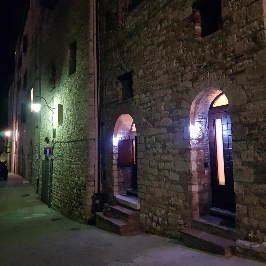 Appartamento Gattapone 9 Gubbio Eksteriør bilde