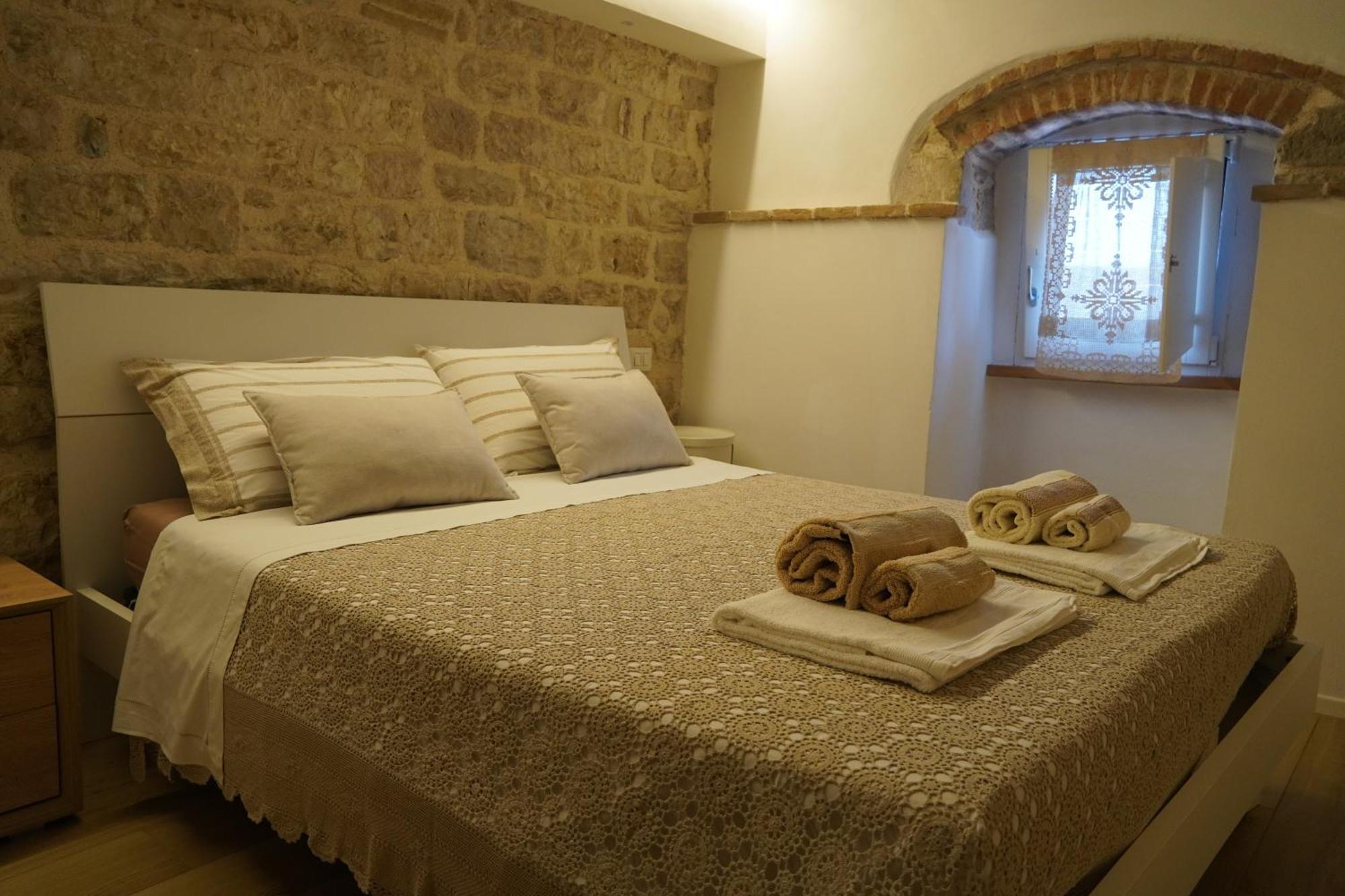 Appartamento Gattapone 9 Gubbio Eksteriør bilde